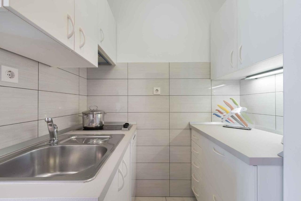 Apartments In Ravni/Istrien 30383 外观 照片