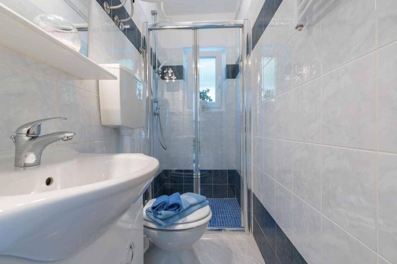 Apartments In Ravni/Istrien 30383 外观 照片